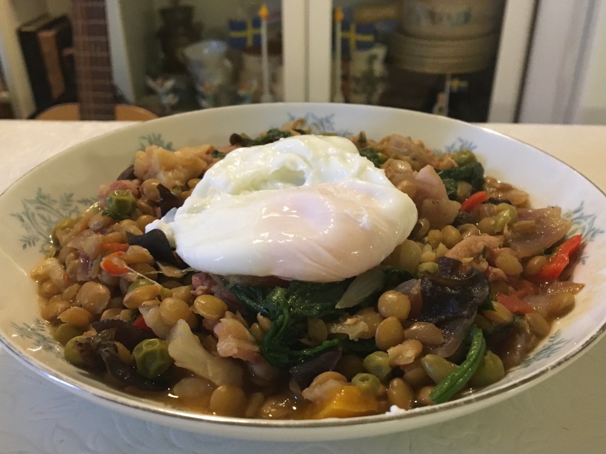 Lentil Stew with Poached&nbsp;Eggs