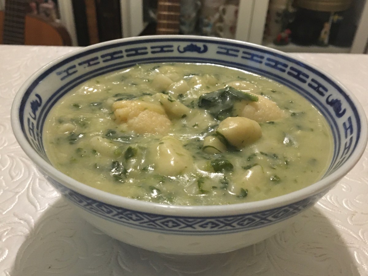 Norsk Spinatsuppe med&nbsp;Mjølboller