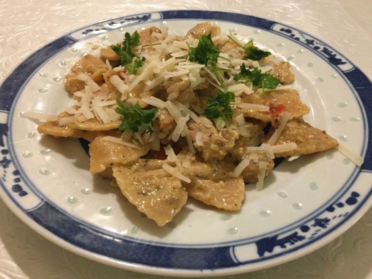 Red Lentil Pasta with Chicken Pesto&nbsp;Sauce