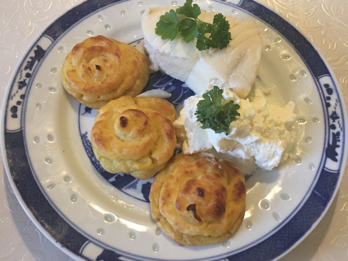 Kveite with Pommes Duchess and Sour&nbsp;Cream